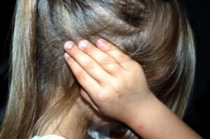 家庭用脱毛器の使用時に感じる痛みを軽減する方法は？